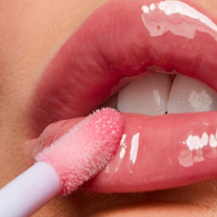 Mini lip oil